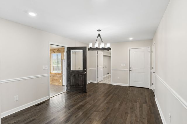 26 Bunting Ln, Summertown, TN 38483