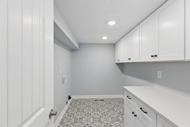 26 Bunting Ln, Summertown, TN 38483