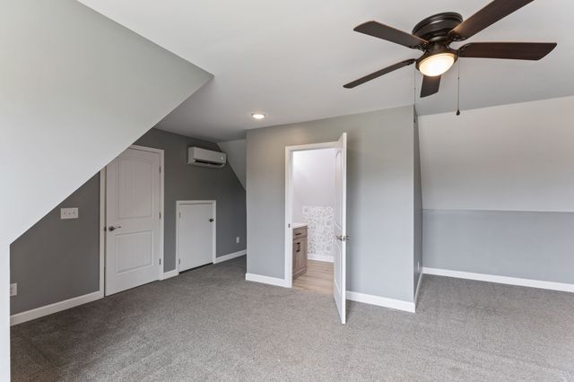 26 Bunting Ln, Summertown, TN 38483