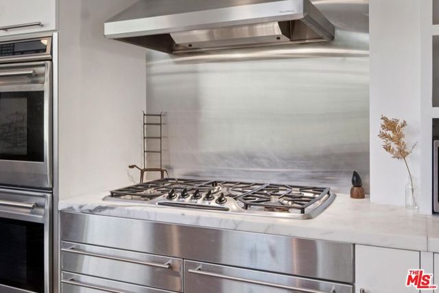 8420 La Tuna Canyon Road, Sun Valley, CA 91352