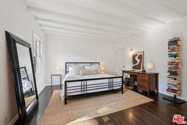 8420 La Tuna Canyon Road, Sun Valley, CA 91352