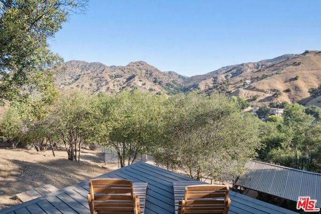 8420 La Tuna Canyon Road, Sun Valley, CA 91352