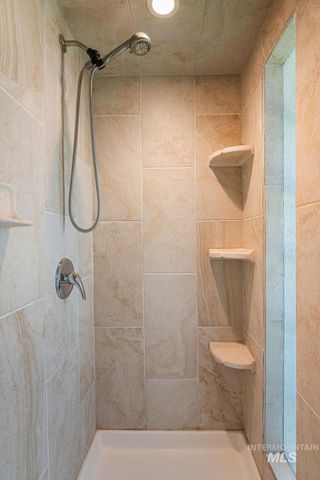 2138 Hillcrest Drive, Twin Falls, ID 83301