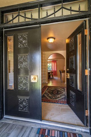 2138 Hillcrest Drive, Twin Falls, ID 83301