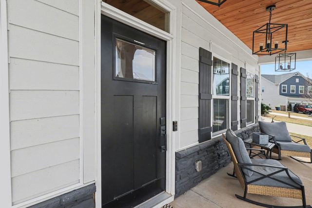 913 St Elmo's Court, Duncan, SC 29334