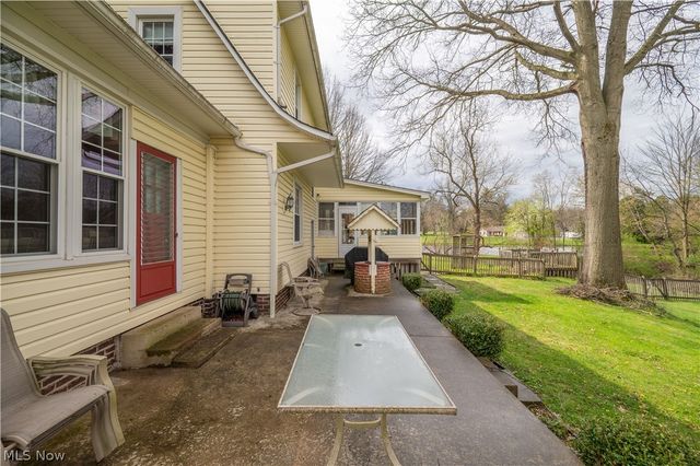 4454 Canfield Road, Canfield, OH 44406