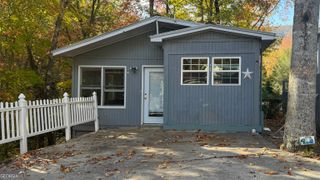 42 Rocky Lane, Cleveland, GA 30528