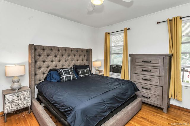 150-35 11th Avenue, Whitestone, NY 11357