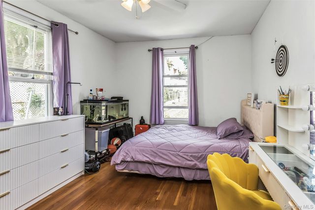 150-35 11th Avenue, Whitestone, NY 11357