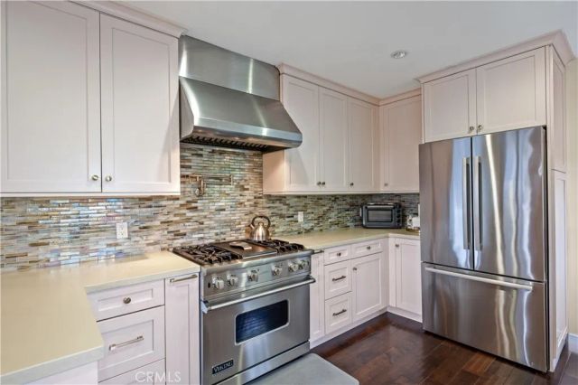231 Avenue D, Redondo Beach, CA 90277