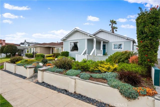 231 Avenue D, Redondo Beach, CA 90277