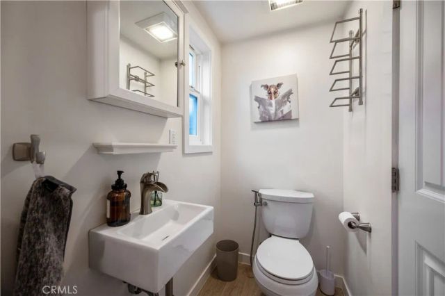 231 Avenue D, Redondo Beach, CA 90277