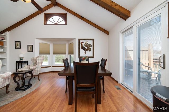 2095 Avignon Drive A, St Charles, MO 63303