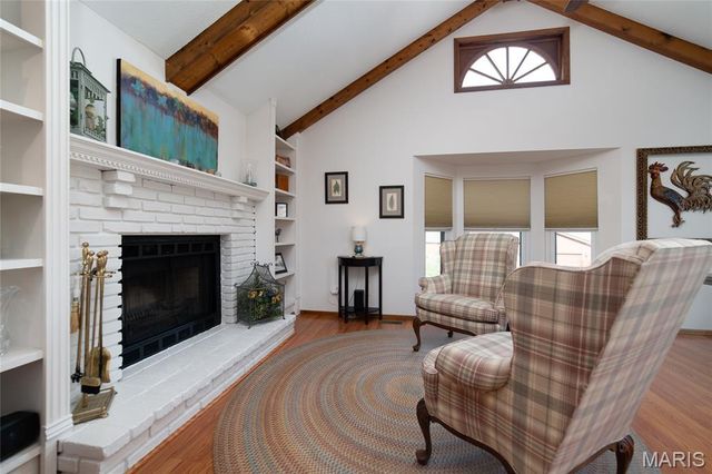 2095 Avignon Drive A, St Charles, MO 63303