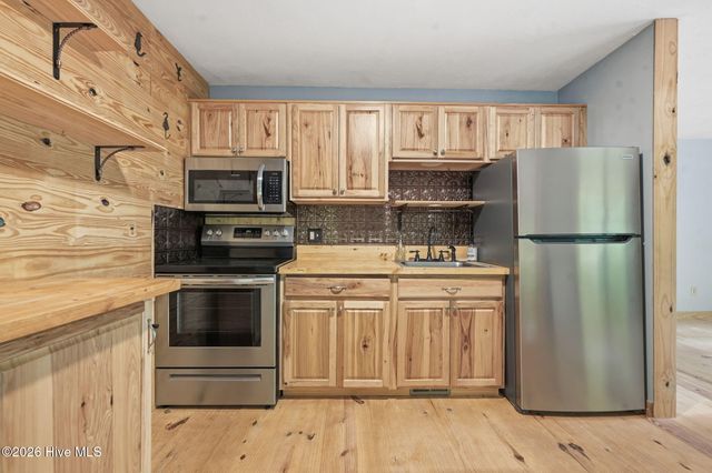 158 Mountain Stream Road, Murphy, NC 28906