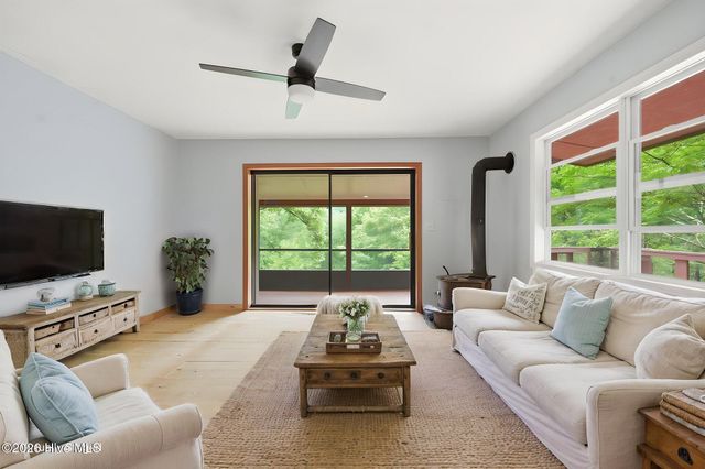 158 Mountain Stream Road, Murphy, NC 28906
