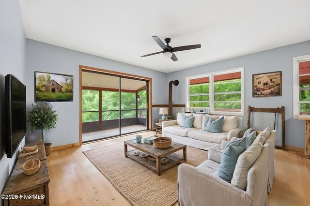 158 Mountain Stream Road, Murphy, NC 28906