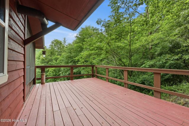 158 Mountain Stream Road, Murphy, NC 28906