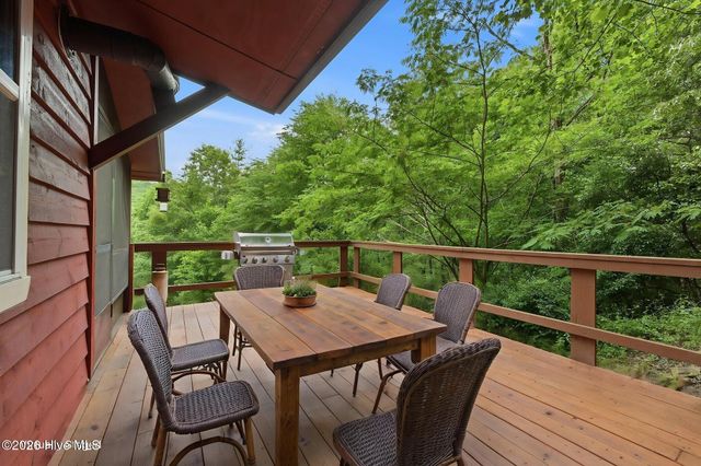 158 Mountain Stream Road, Murphy, NC 28906