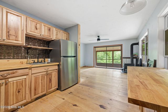 158 Mountain Stream Road, Murphy, NC 28906