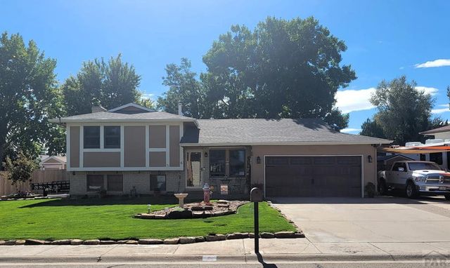 6 Archway Lane, Pueblo, CO 81005