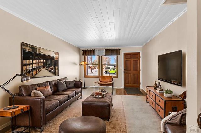 6 Archway Lane, Pueblo, CO 81005