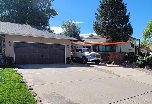 6 Archway Lane, Pueblo, CO 81005