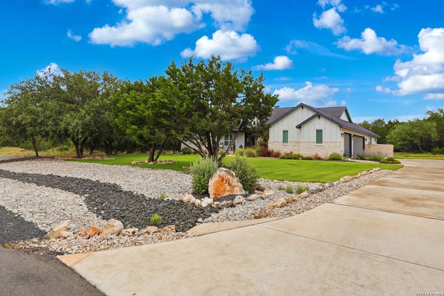 1336 Mystic Shores Blvd, Spring Branch, TX 78070