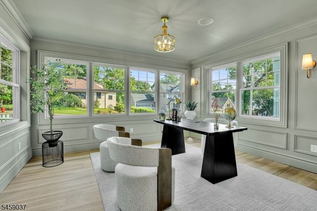 110 Blauvelt Avenue, Hohokus Boro, NJ 07423