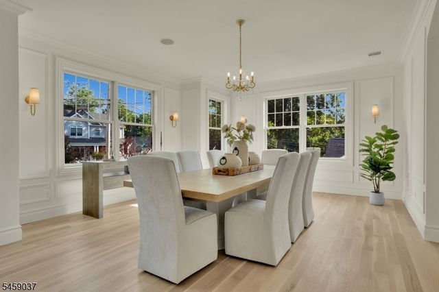 110 Blauvelt Avenue, Hohokus Boro, NJ 07423