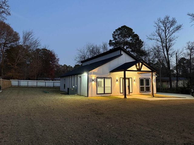 10184 Las Vegas, Tyler, TX 75704