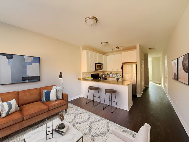 7007 N Wolcott Avenue 3, Chicago, IL 60626