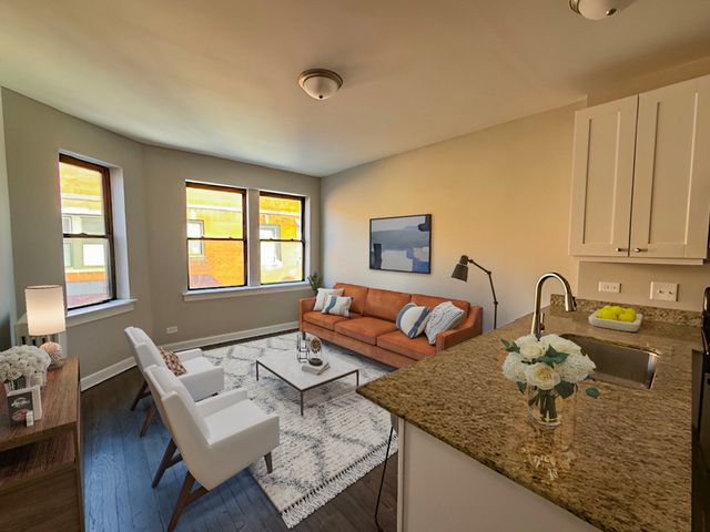 7007 N Wolcott Avenue 3, Chicago, IL 60626