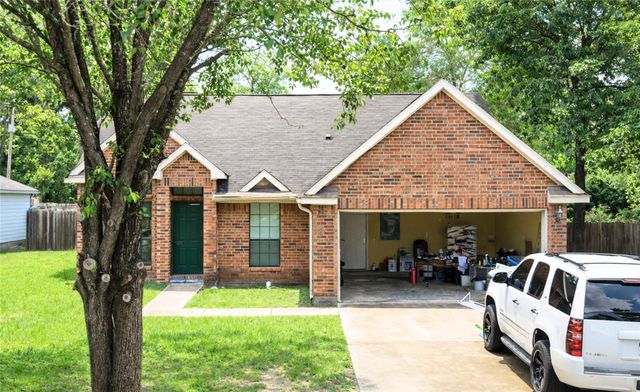 603 Mosswood Drive, Conroe, TX 77302