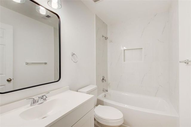510 Northridge Crossing Drive, Atlanta, GA 30350