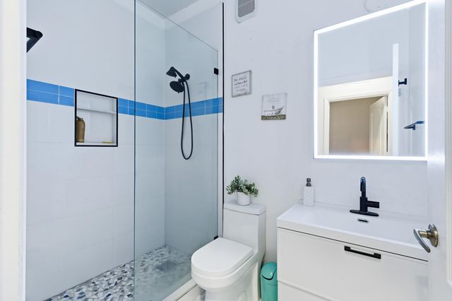 2009 Shoma Drive, West Palm Beach, FL 33414