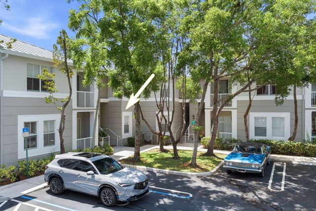 2009 Shoma Drive, West Palm Beach, FL 33414