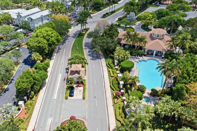 2009 Shoma Drive, West Palm Beach, FL 33414