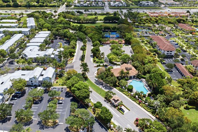 2009 Shoma Drive, West Palm Beach, FL 33414