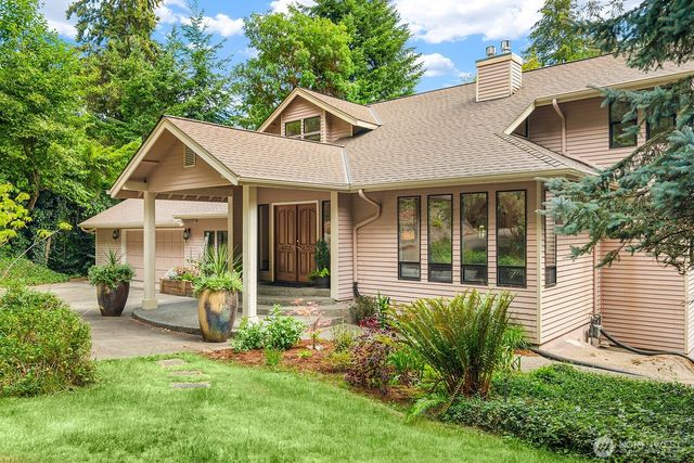 22808 105th Avenue SW, Vashon, WA 98070
