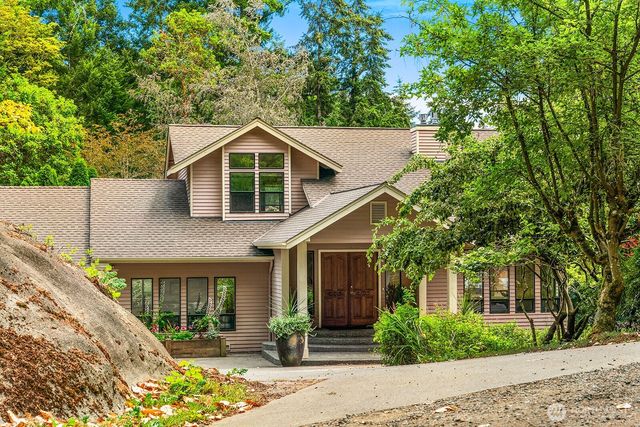 22808 105th Avenue SW, Vashon, WA 98070