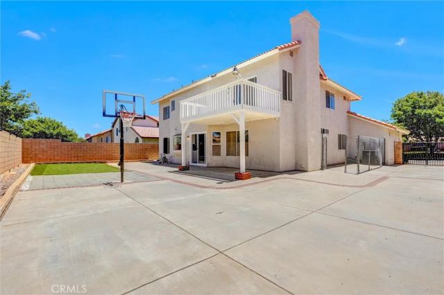3121 Crowne Drive, Palmdale, CA 93551