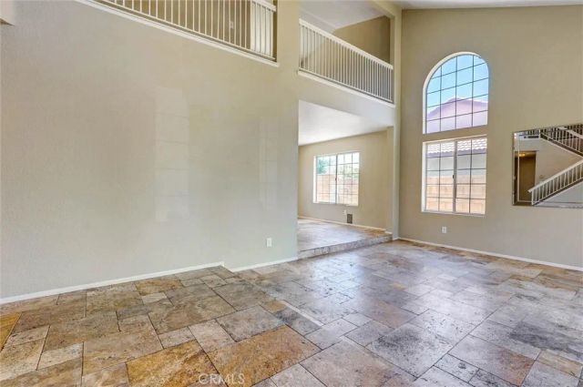 3121 Crowne Drive, Palmdale, CA 93551