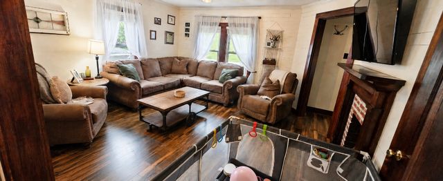 2039 Blackburn Hollow Rd, Cornersville, TN 37047