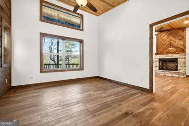 324 Golden Eagle Drive, Murphy, NC 28906