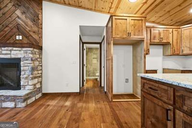 324 Golden Eagle Drive, Murphy, NC 28906