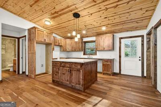 324 Golden Eagle Drive, Murphy, NC 28906