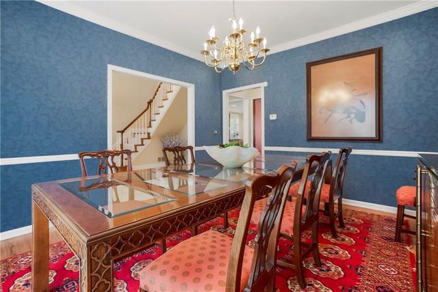 2640 W 118th Terrace, Leawood, KS 66211