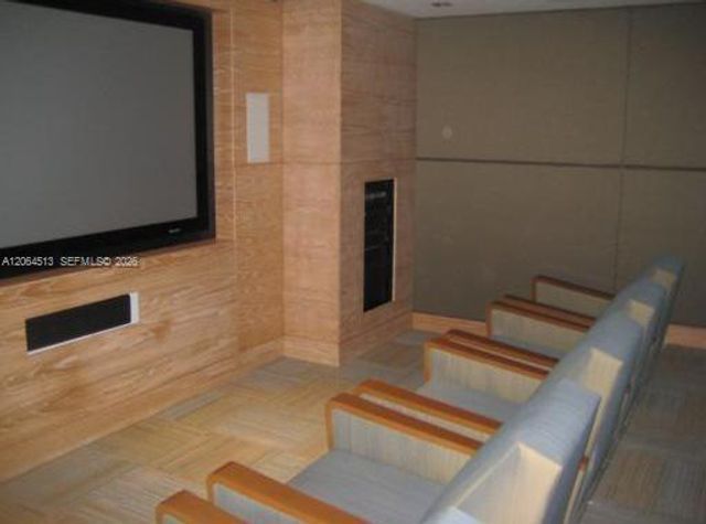 951 Brickell Ave 409, Miami, FL 33131