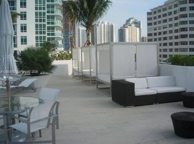 951 Brickell Ave 409, Miami, FL 33131